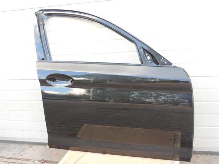BMW G30 G31 priekšējā labā pasažiera durvis, safīra melnā krāsā, 475, 41007408962, OE
