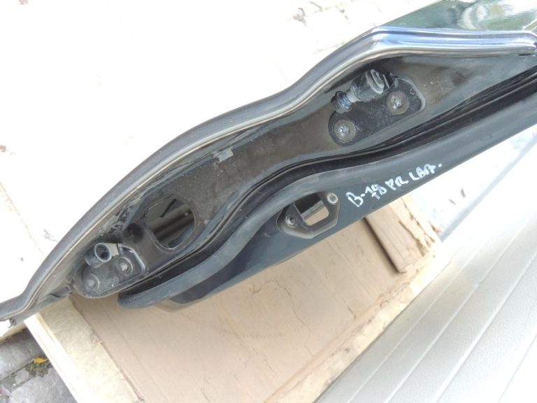 BMW G30 G31 priekšējā labā pasažiera durvis, safīra melnā krāsā, 475, 41007408962, OE