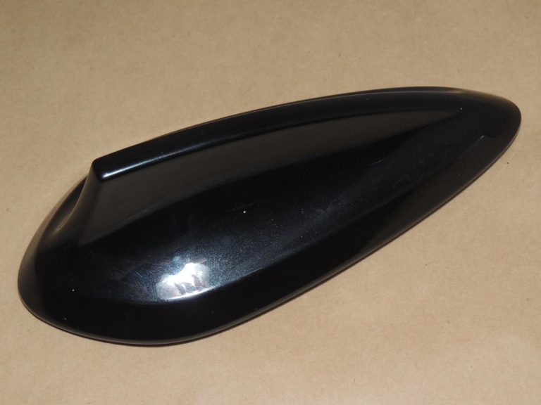 BMW G30 G31 jumta antenas apvalks „Haifischflosse“ Black Sapphire 475 65209371344