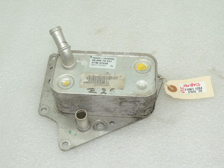 Opel Astra H, Zafira B, Corsa 1.7 CDTI eļļas dzesētāja siltummainis 97385813 oriģināls OE