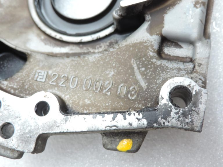 Smart ForTwo W450 0.7 Turbo M160.920 Vārstu vāka vāks 0003010v007