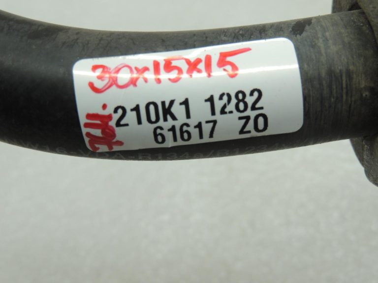 BMW G30 G31 520d gaisa kondicionēšanas sistēmas spiedvads 64539303465 9303465 OE