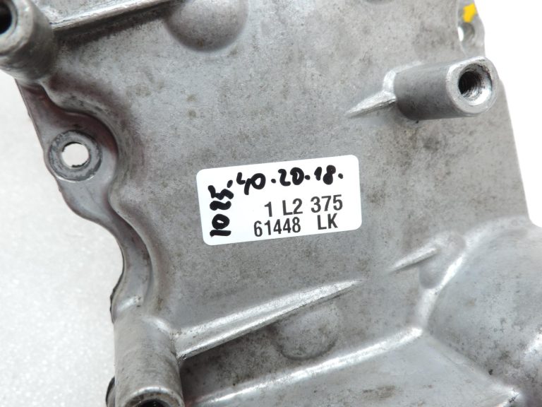 Smart ForTwo W450 0,7 Turbo M160.920 vārstu vāks, cilindru galvas vāks A1600160705