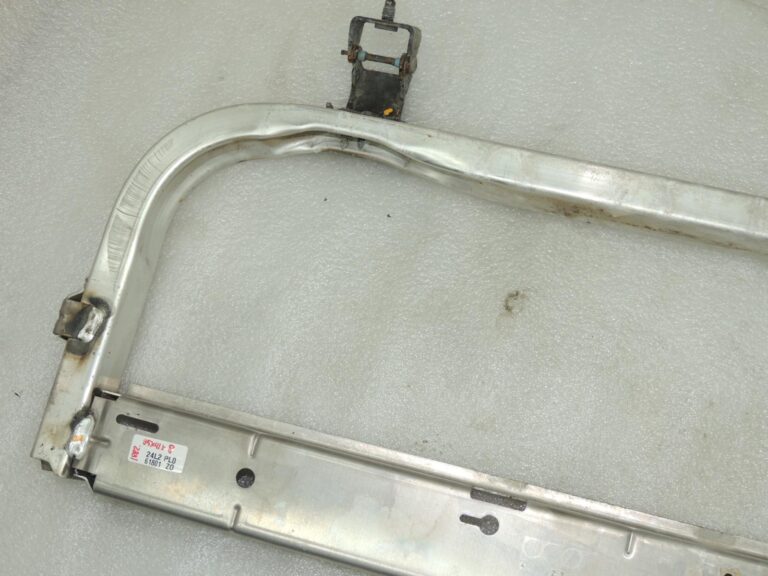 Smart Fortwo 450 cauruļveida rāmis, aizmugurējās durvis, stikla rāmis Q0000631V012000000 OE