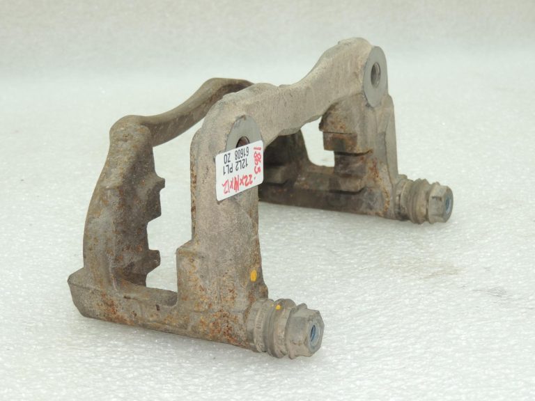 BMW G30 G31 bremžu kluča turētājs (labais) 34106882256 6882256 OE