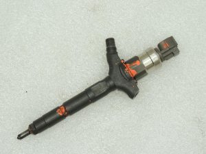 Opel Signum, Vectra C, Saab 9-5, Renault Espace 3.0 V6 degvielas iesmidzinātājs 98432375 OE
