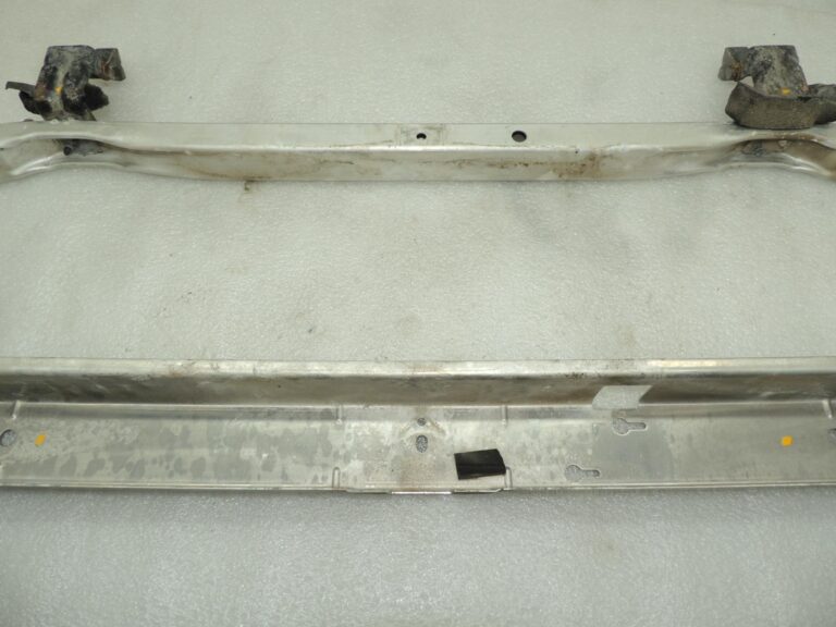 Smart Fortwo 450 cauruļveida rāmis, aizmugurējās durvis, stikla rāmis Q0000631V012000000 OE