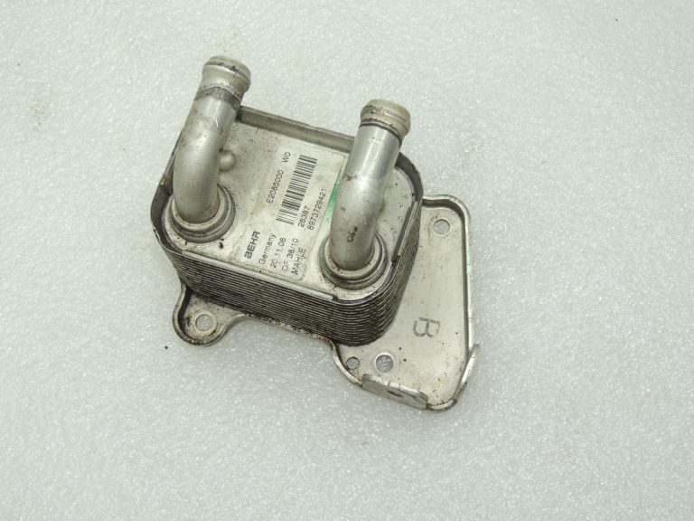 Opel Astra H, Zafira B, Meriva 1.7 CDTI eļļas dzesētājs 97373773 8973729421 5650833 OE