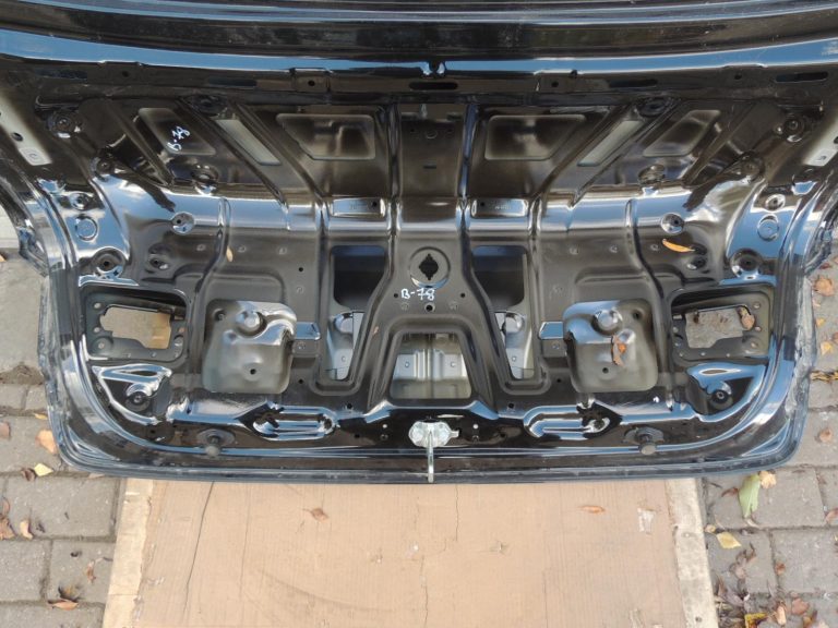 BMW G30 bagāžnieka vāks no alumīnija, safīra melnā krāsā, 475, 41007440695, OE