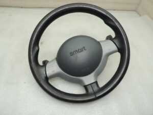 Smart Fortwo 450 Roadster 452 sporta stūre ar ādas apdari un pārnesumu pārslēgšanas svirām Q0008772V004C72W00