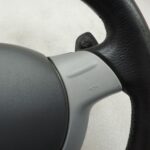 Smart Fortwo 450 Roadster 452 sporta stūre ar ādas apdari un pārnesumu pārslēgšanas svirām Q0008772V004C72W00
