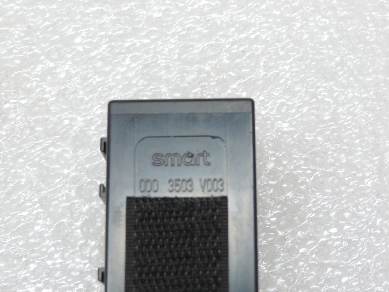 „Smart ForTwo W450“ releja vadības bloks ar radio uztvērēju 0003503V003