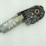 Volvo V70 III sēdekļa regulēšanas servomotors priekšējais kreisais 0390203246