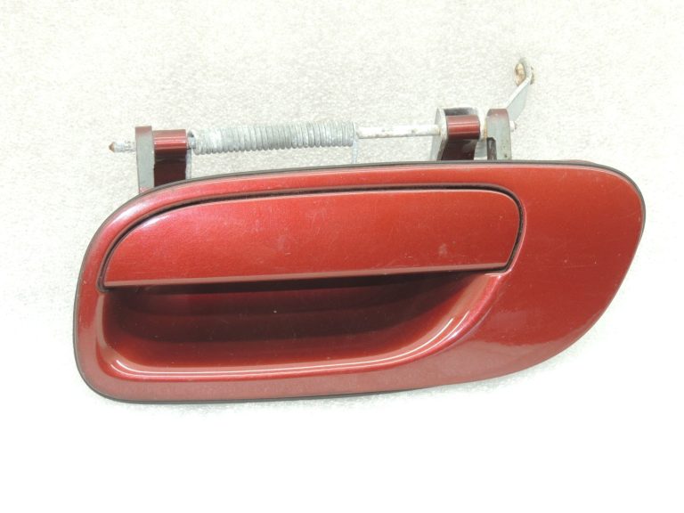 Volvo V70 II Ārējais aizmugurējo kreiso durvju rokturis RED PEARL 9187667