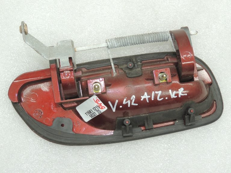 Volvo V70 II Ārējais aizmugurējo kreiso durvju rokturis RED PEARL 9187667