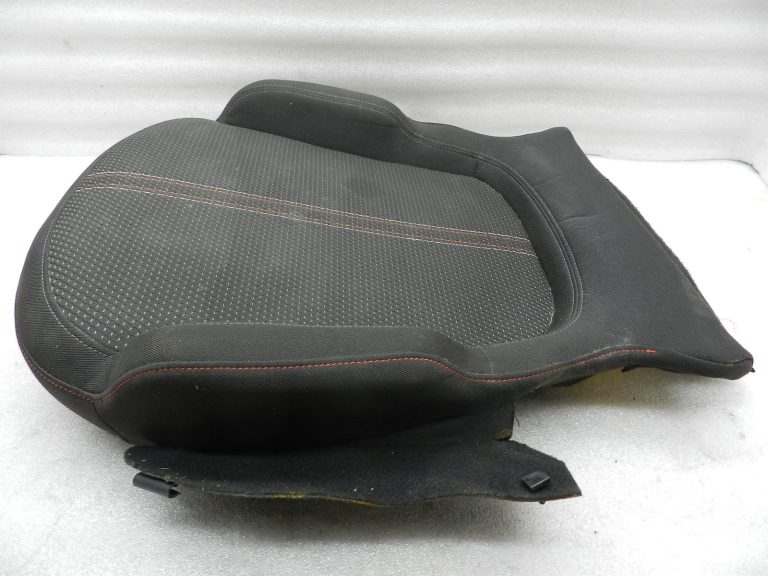 Opel Corsa Oriģinālie sēdekļi Sēdekļa spilvens priekšējais labais