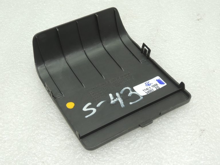 OEM Suzuki Jimny III bagāžnieka vāks 7621481A01P4Z