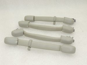 OEM Suzuki Grand Vitara III комплект внутренних ручек 7641065J106GS 7641065J006GS