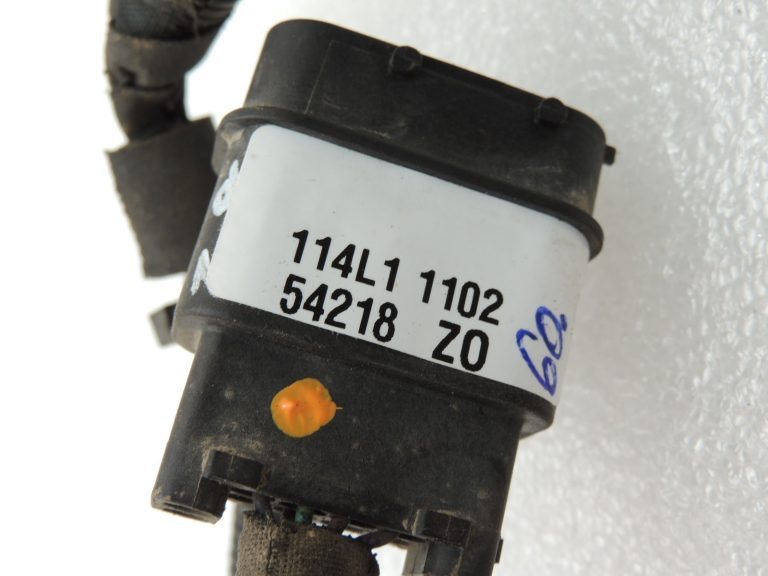 Opel Zafira C 2.0CDTi F40 motora elektroinstalācijas instalācija eļļas līmeņa un kloķvārpstas sensors 55577039