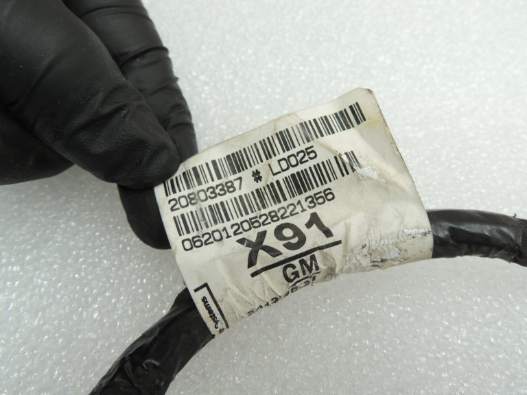 OEM Opel Zafira C durvju elektroinstalācijas instalācija Durvju priekšējā kreisā puse 20803387