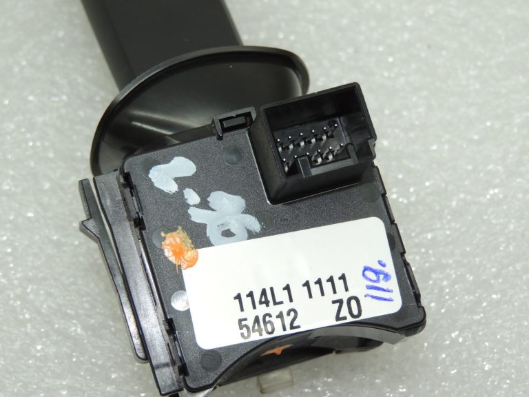 OEM Opel Zafira C stūres kolonnas indikatora slēdzis 20941129