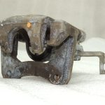 Suzuki SX4 2.0i Aizmugurējais bremžu suports labais 5540180J00999