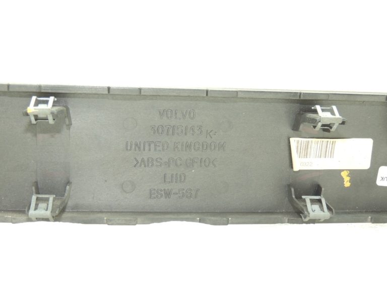 Volvo V70 III instrumentu paneļa paneļu gaisa sprauslu komplekts 30791984 30755181