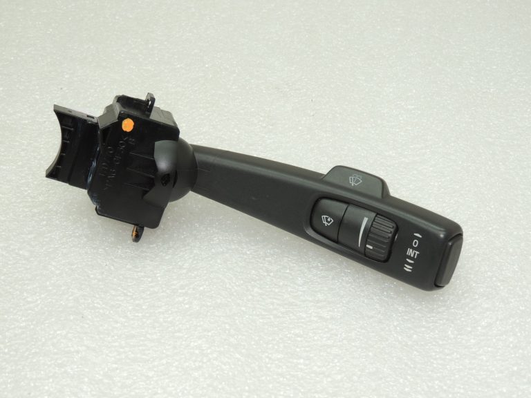 Volvo S40 II Stikla tīrītāju slēdzis Vējstikla tīrītāju slēdzis 8691992