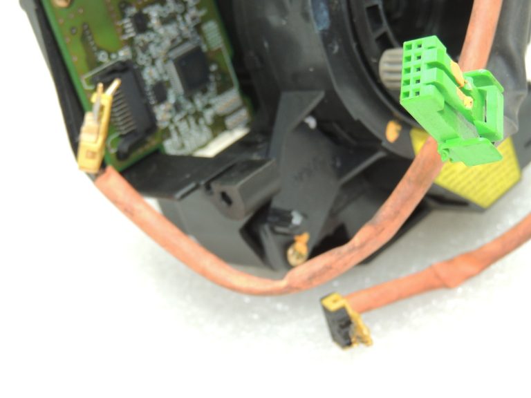 Volvo C30 C70 II S40 V50 Slīdēšanas gredzens Uztinuma atspere Bīdāmā kontakta gaisa spilvens 30773411