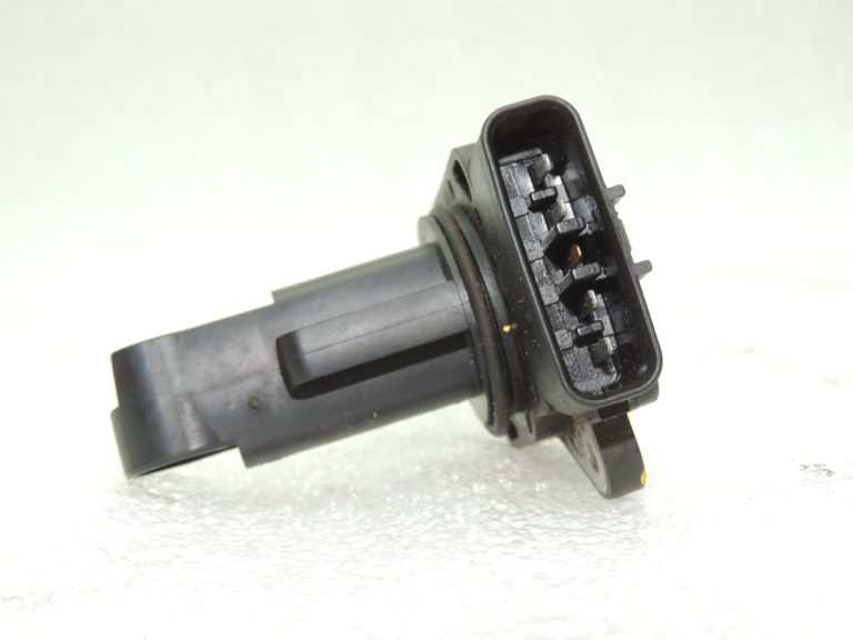 Suzuki SX4 Masas gaisa plūsmas sensors 1380054L00