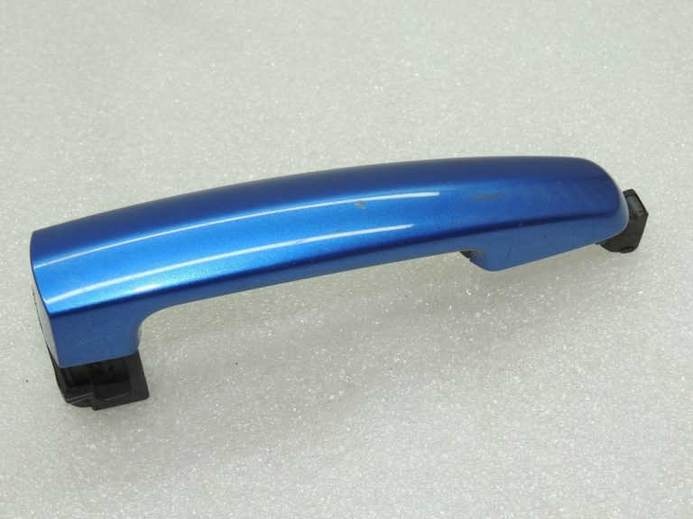 Suzuki SX4 ārējo durvju rokturis priekšējais aizmugurējais zils 8281263J00ZCW