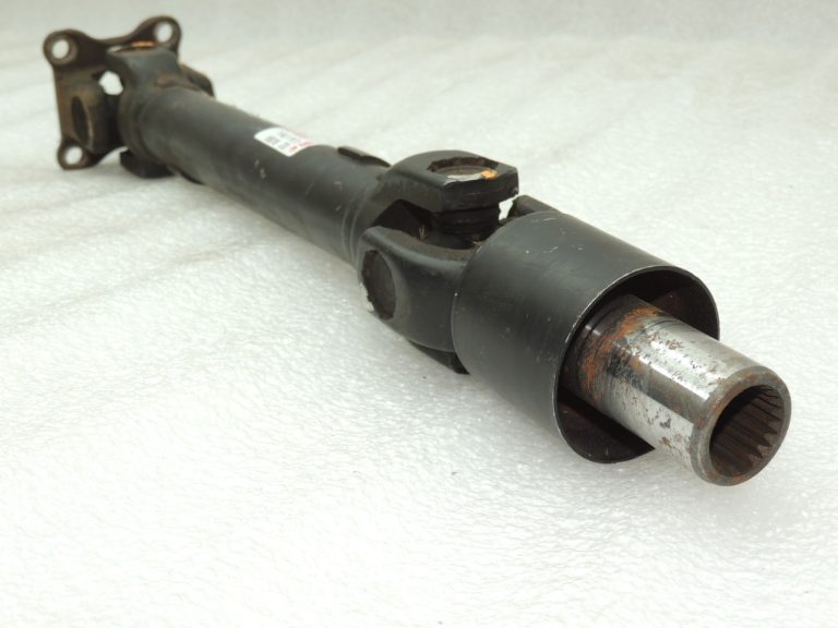 OEM Suzuki Jimny 1.3i jūgvārpsta 2710176J02