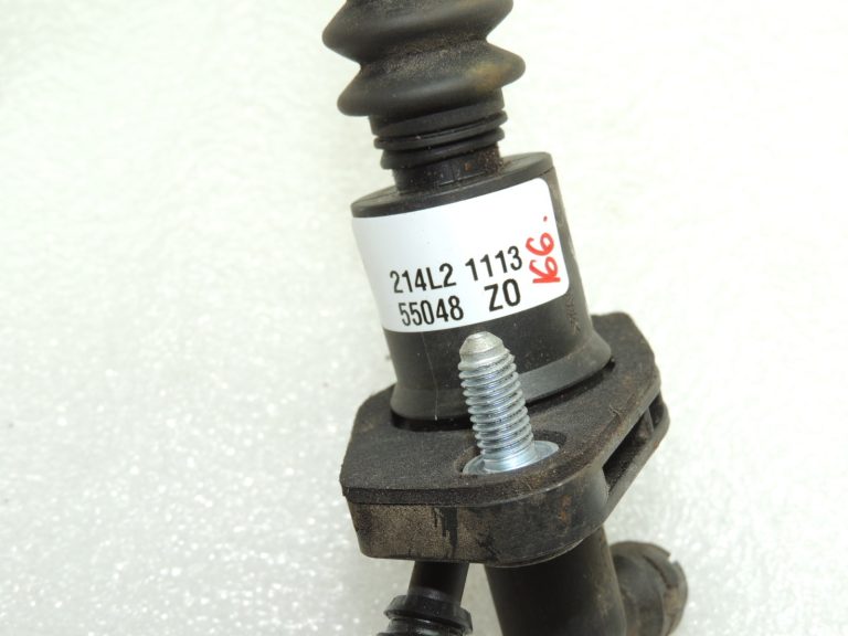 OEM Suzuki Grand Vitara III 1.9 sajūga cilindrs 2381064J00