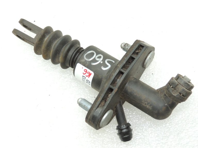 OEM Suzuki Grand Vitara III 1.9 sajūga cilindrs 2381064J00