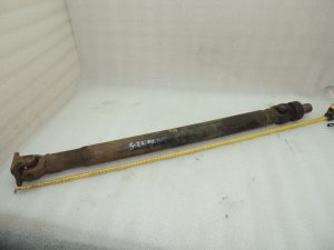 OEM Suzuki Grand Vitara II 2.5 benzīna aizmugurējās ass piedziņas vārpsta 2710267D01
