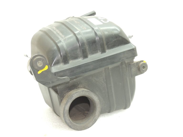 OEM Suzuki Jimny III 1.3i gaisa filtra korpuss 1370076JV0