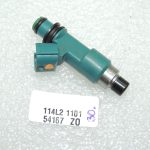OEM Suzuki SX4 2.0i degvielas iesmidzinātājs 1571065J00