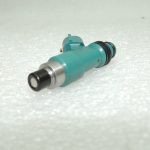 OEM Suzuki SX4 2.0i degvielas iesmidzinātājs 1571065J00