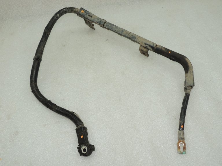 OEM Mazda 6 III GJ GL Startera akumulatora kabelis GKL16707Y