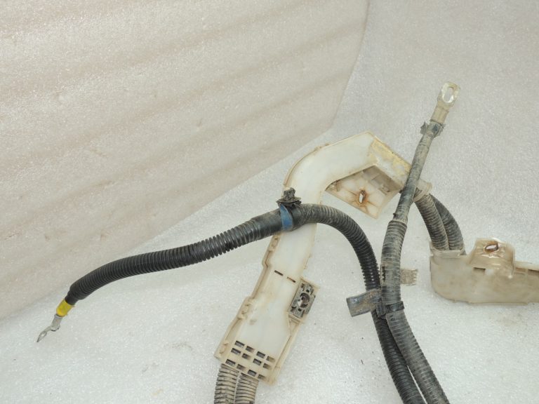 OEM Mazda 6 III GJ GL akumulatora vadu instalācija GKL167250B