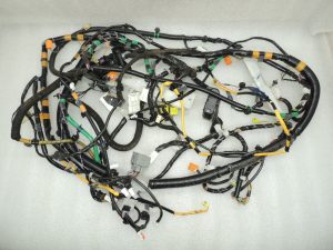OEM Mazda 6 III GJ GL apakšējās virsbūves elektroinstalācijas instalācija GKK367050B