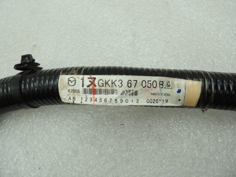 OEM Mazda 6 III GJ GL apakšējās virsbūves elektroinstalācijas instalācija GKK367050B