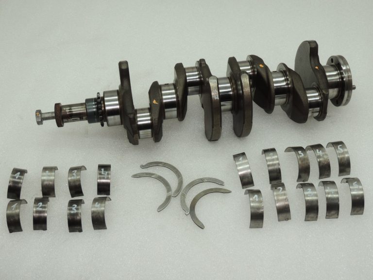 OEM Ford Kuga I 2.0TDCi kloķvārpsta DS7Q-6303-AB 2259739
