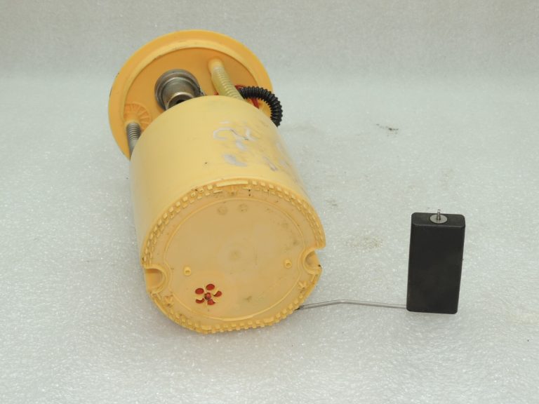 OEM Suzuki Swift 1.3D degvielas sūknis 1510062J50