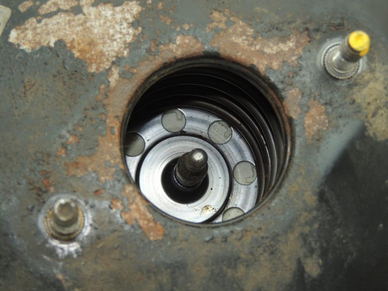 Fiat Sedici 1.9JTD Bremžu pastiprinātājs 71747472