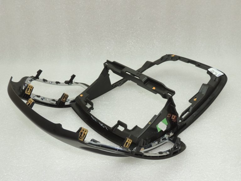 OEM Opel Zafira C instrumentu paneļa paneļi, centrālā konsole 13384268