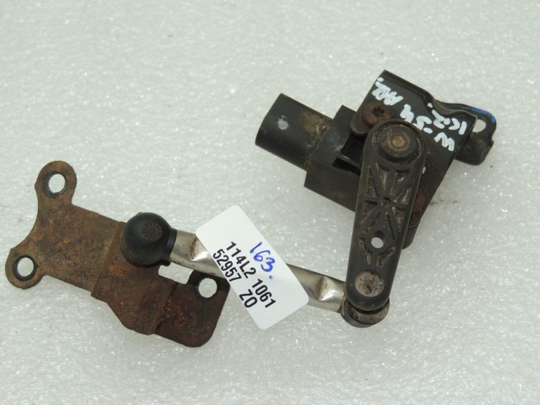 OEM VW Tiguan 5N aizmugurējais kreisais aizmugurējās ass izlīdzināšanas sensors 1K0941273M