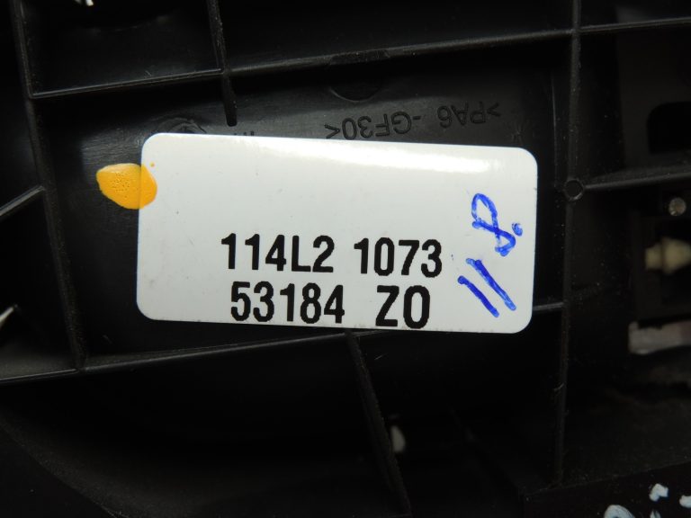 Peugeot 508 W23 Durvju rokturis kreisās puses iekšpusē 9143T8