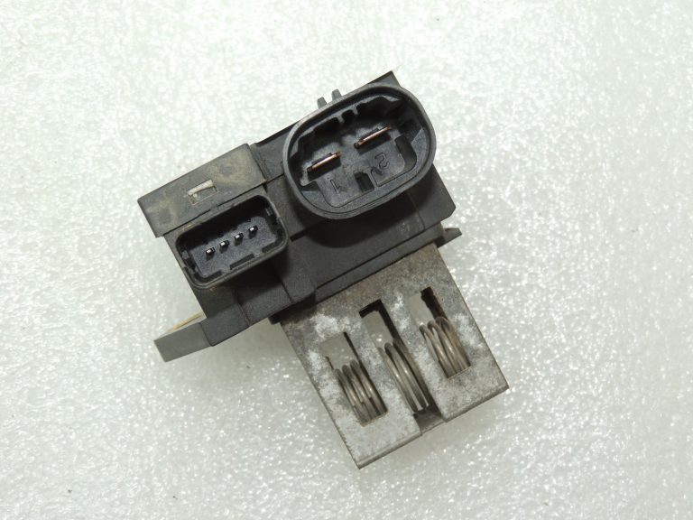 Peugeot 508 W23 Radiatora ventilatora motora releja rezistors 1267J6