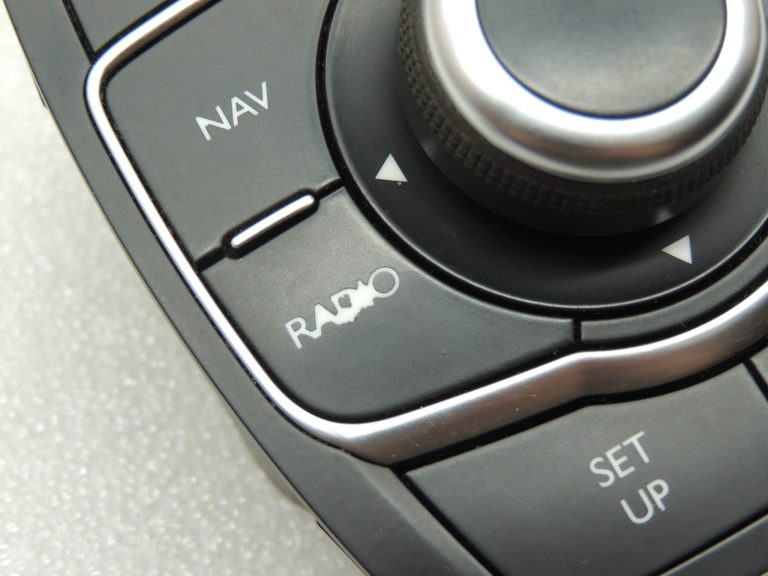 Peugeot 508 W23 Vadības paneļa daudzfunkciju slēdzis 98023785ZD